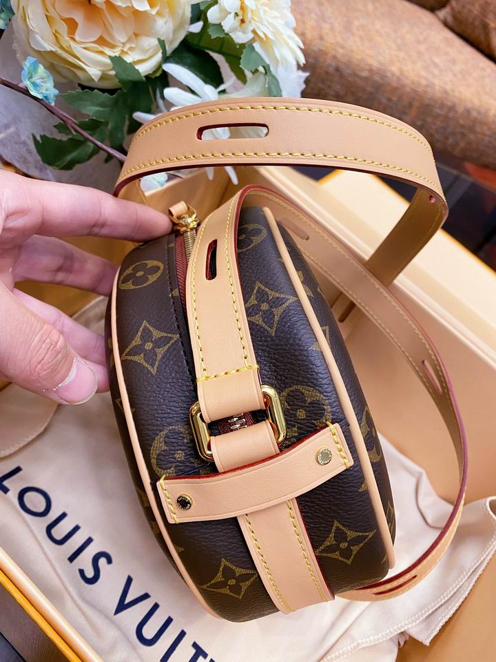 louis vuitton Inspired Handbags, AA+ Quality 100% Genuine Leather Classic Flap Medium Quilted Lambskin Black Gold, 18X 1 1X 5cm BL 4 Colour