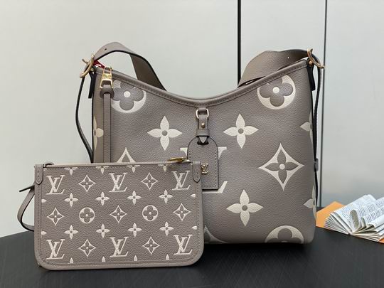 louis vuitton Inspired Handbags, AA+ Quality 100% Genuine Leather Classic Flap Medium Quilted Lambskin Black Gold, 18X 1 1X 5cm BL 4 Colour