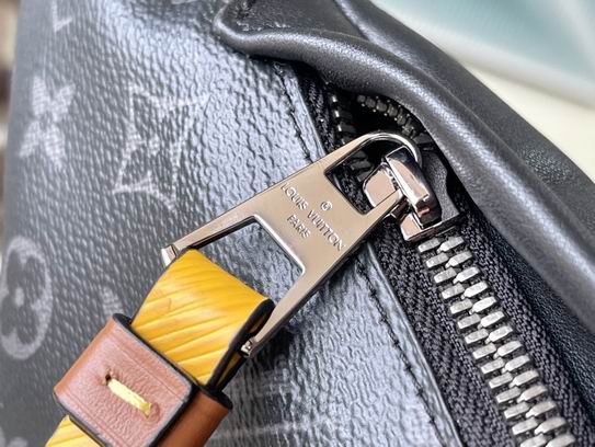 Louis vuitton Inspired Handbags, AA+ Quality 100% Genuine Leather Classic Flap Medium Quilted Lambskin Black Gold, 18X 1 1X 5cm BL 4 Colour