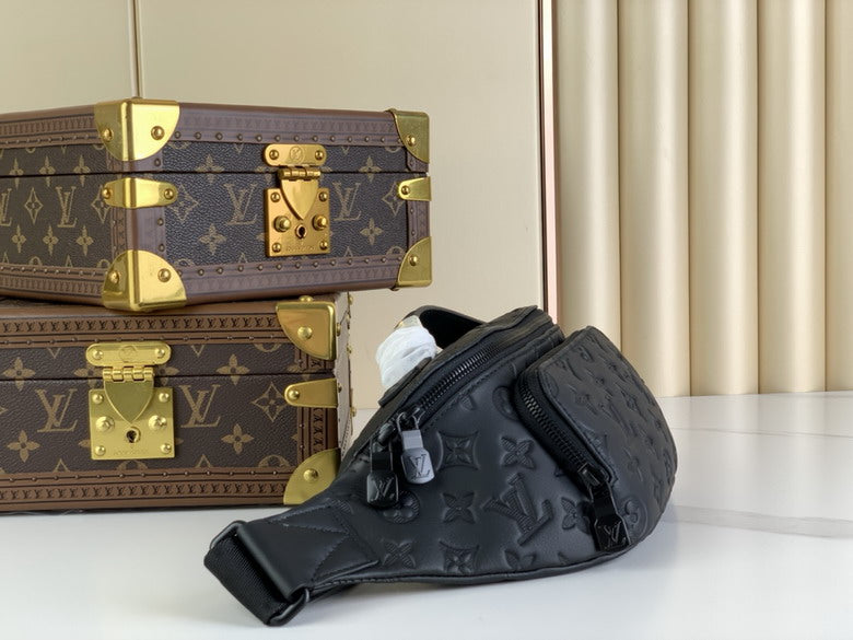 Louis vuitton Inspired Handbags, AA+ Quality 100% Genuine Leather Classic Flap Medium Quilted Lambskin Black Gold, 18X 1 1X 5cm BL 4 Colour