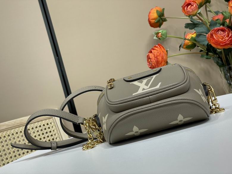 Louis vuitton Inspired Handbags, AA+ Quality 100% Genuine Leather Classic Flap Medium Quilted Lambskin Black Gold, 18X 1 1X 5cm BL 4 Colour