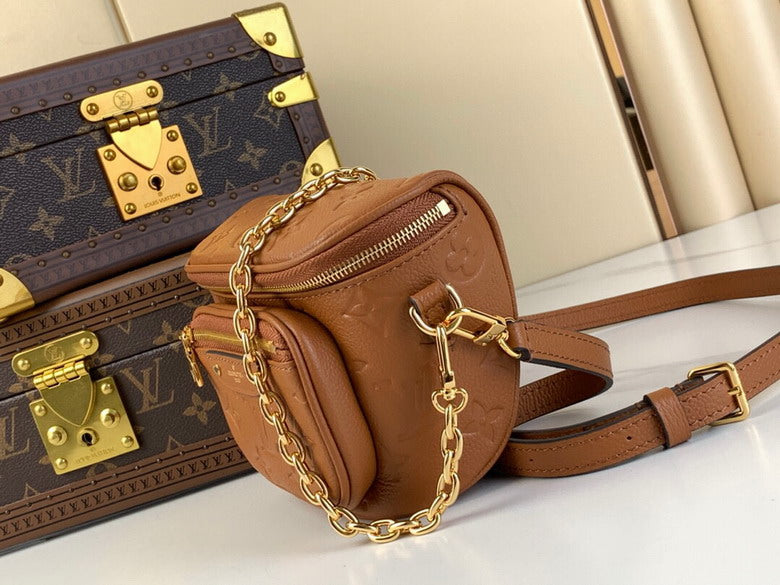 Louis vuitton Inspired Handbags, AA+ Quality 100% Genuine Leather Classic Flap Medium Quilted Lambskin Black Gold, 18X 1 1X 5cm BL 4 Colour