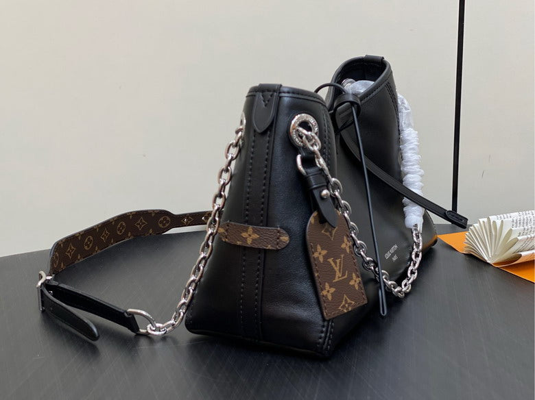 louis vuitton Inspired Handbags, AA+ Quality 100% Genuine Leather Classic Flap Medium Quilted Lambskin Black Gold, 18X 1 1X 5cm BL 4 Colour