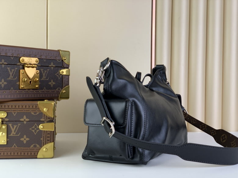 Inspired Handbags, AA+ Quality 100% Genuine Leather Classic Flap Medium Quilted Lambskin Black Gold, 18X 1 1X 5cm BL 4 Colour