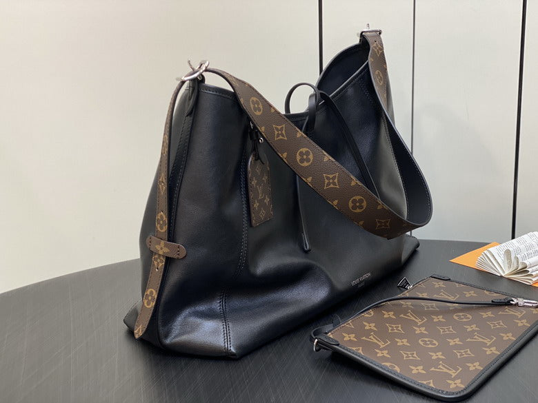 louis vuitton Inspired Handbags, AA+ Quality 100% Genuine Leather Classic Flap Medium Quilted Lambskin Black Gold, 18X 1 1X 5cm BL 4 Colour
