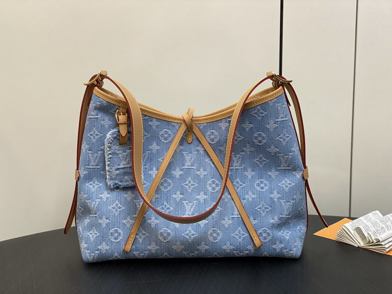 louis vuitton Inspired Handbags, AA+ Quality 100% Genuine Leather Classic Flap Medium Quilted Lambskin Black Gold, 18X 1 1X 5cm BL 4 Colour