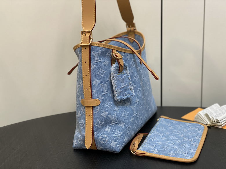 louis vuitton Inspired Handbags, AA+ Quality 100% Genuine Leather Classic Flap Medium Quilted Lambskin Black Gold, 18X 1 1X 5cm BL 4 Colour