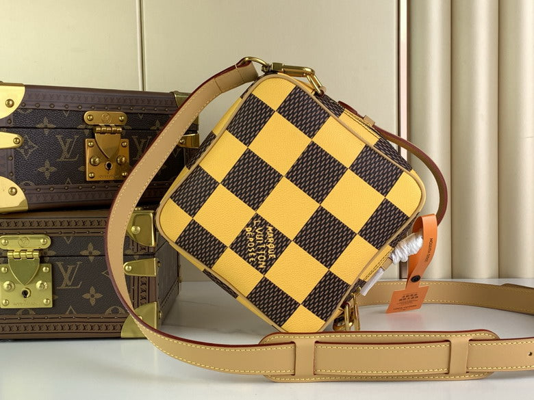 Inspired Handbags, AA+ Quality 100% Genuine Leather Classic Flap Medium Quilted Lambskin Black Gold, 18X 1 1X 5cm BL 4 Colour