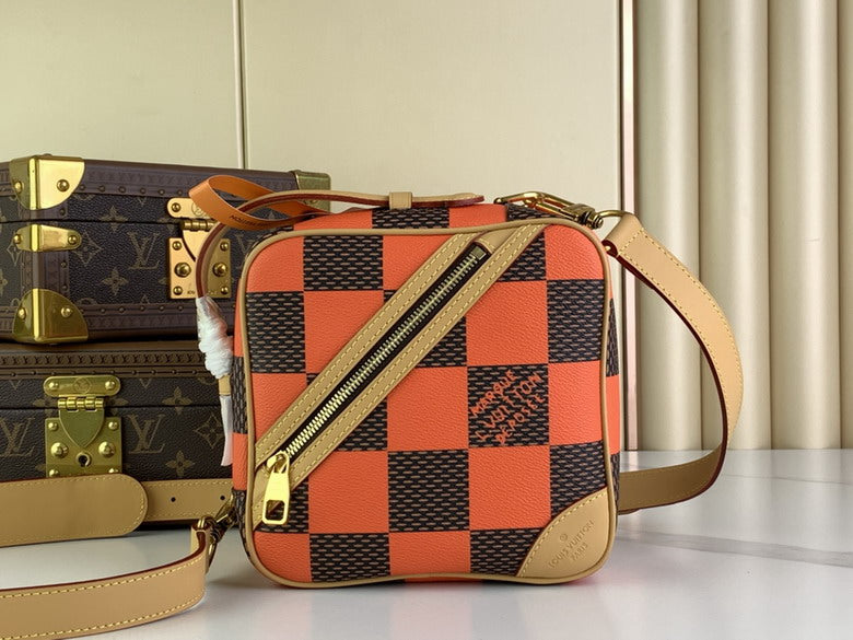 Inspired Handbags, AA+ Quality 100% Genuine Leather Classic Flap Medium Quilted Lambskin Black Gold, 18X 1 1X 5cm BL 4 Colour