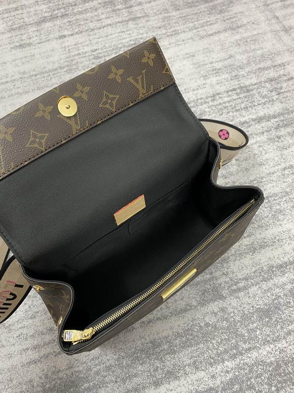 Inspired Handbags, AA+ Quality 100% Genuine Leather Classic Flap Medium Quilted Lambskin Black Gold, 18X 1 1X 5cm BL 4 Colour