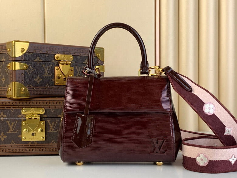 Inspired Handbags, AA+ Quality 100% Genuine Leather Classic Flap Medium Quilted Lambskin Black Gold, 18X 1 1X 5cm BL 4 Colour