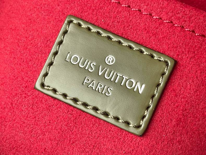 Inspired Handbags, AA+ Quality 100% Genuine Leather Classic Flap Medium Quilted Lambskin Black Gold, 18X 1 1X 5cm BL 4 Colour