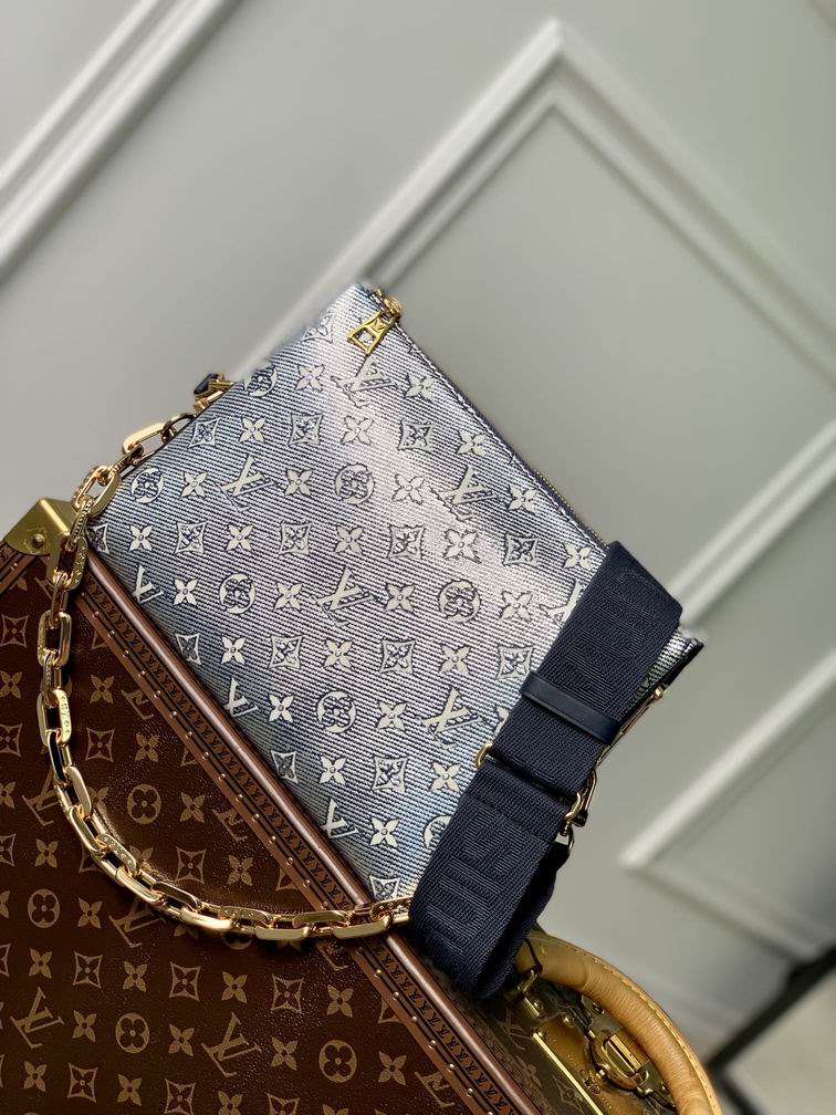 Inspired Handbags, AA+ Quality 100% Genuine Leather Classic Flap Medium Quilted Lambskin Black Gold, 18X 1 1X 5cm BL 4 Colour