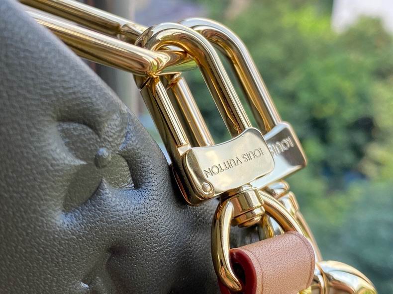 Inspired Handbags, AA+ Quality 100% Genuine Leather Classic Flap Medium Quilted Lambskin Black Gold, 18X 1 1X 5cm BL 4 Colour
