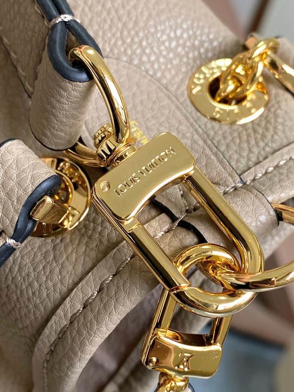 Inspired Handbags, AA+ Quality 100% Genuine Leather Classic Flap Medium Quilted Lambskin Black Gold, 18X 1 1X 5cm BL 4 Colour
