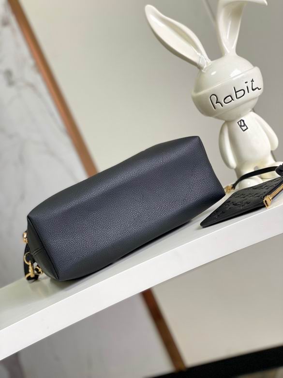 Inspired Handbags, AA+ Quality 100% Genuine Leather Classic Flap Medium Quilted Lambskin Black Gold, 18X 1 1X 5cm BL 4 Colour