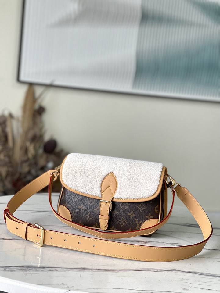 Inspired Handbags, AA+ Quality 100% Genuine Leather Classic Flap Medium Quilted Lambskin Black Gold, 18X 1 1X 5cm BL 4 Colour