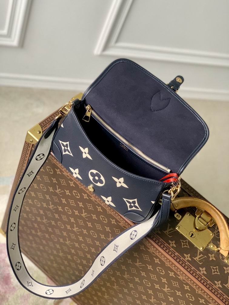 Inspired Handbags, AA+ Quality 100% Genuine Leather Classic Flap Medium Quilted Lambskin Black Gold, 18X 1 1X 5cm BL 4 Colour