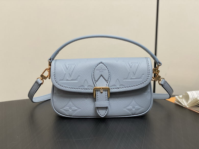 Inspired Handbags, AA+ Quality 100% Genuine Leather Classic Flap Medium Quilted Lambskin Black Gold, 18X 1 1X 5cm BL 4 Colour