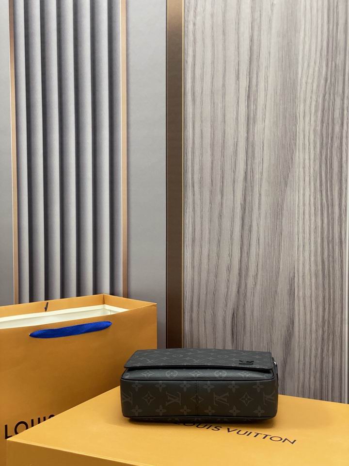 Inspired Handbags, AA+ Quality 100% Genuine Leather Classic Flap Medium Quilted Lambskin Black Gold, 18X 1 1X 5cm BL 4 Colour