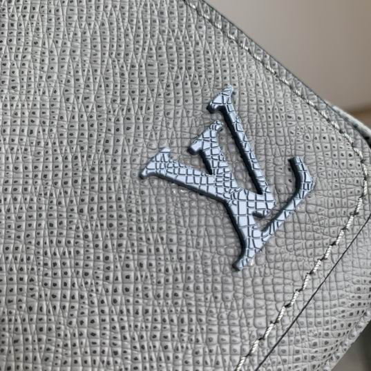 Inspired Handbags, AA+ Quality 100% Genuine Leather Classic Flap Medium Quilted Lambskin Black Gold, 18X 1 1X 5cm BL 4 Colour