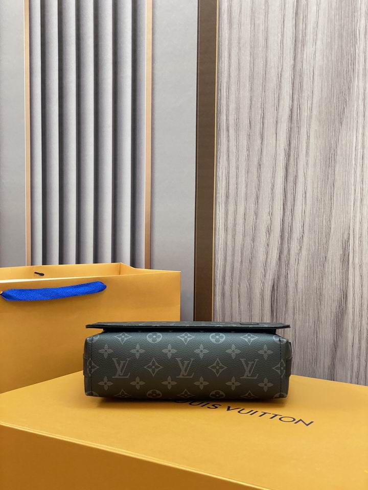 Inspired Handbags, AA+ Quality 100% Genuine Leather Classic Flap Medium Quilted Lambskin Black Gold, 18X 1 1X 5cm BL 4 Colour