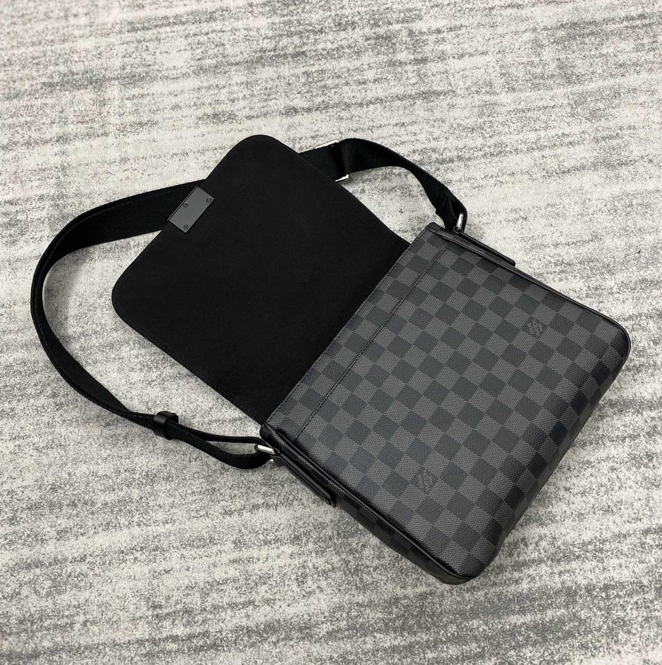 Inspired Handbags, AA+ Quality 100% Genuine Leather Classic Flap Medium Quilted Lambskin Black Gold, 18X 1 1X 5cm BL 4 Colour
