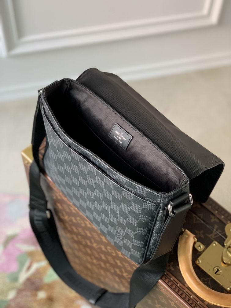Inspired Handbags, AA+ Quality 100% Genuine Leather Classic Flap Medium Quilted Lambskin Black Gold, 18X 1 1X 5cm BL 4 Colour