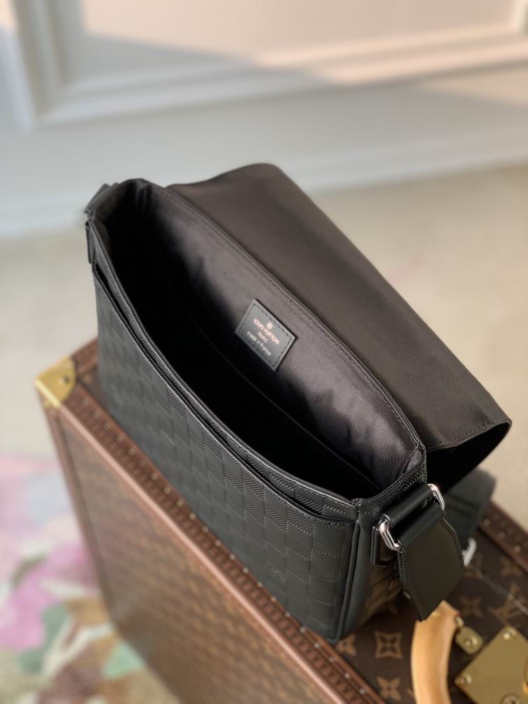 Inspired Handbags, AA+ Quality 100% Genuine Leather Classic Flap Medium Quilted Lambskin Black Gold, 18X 1 1X 5cm BL 4 Colour