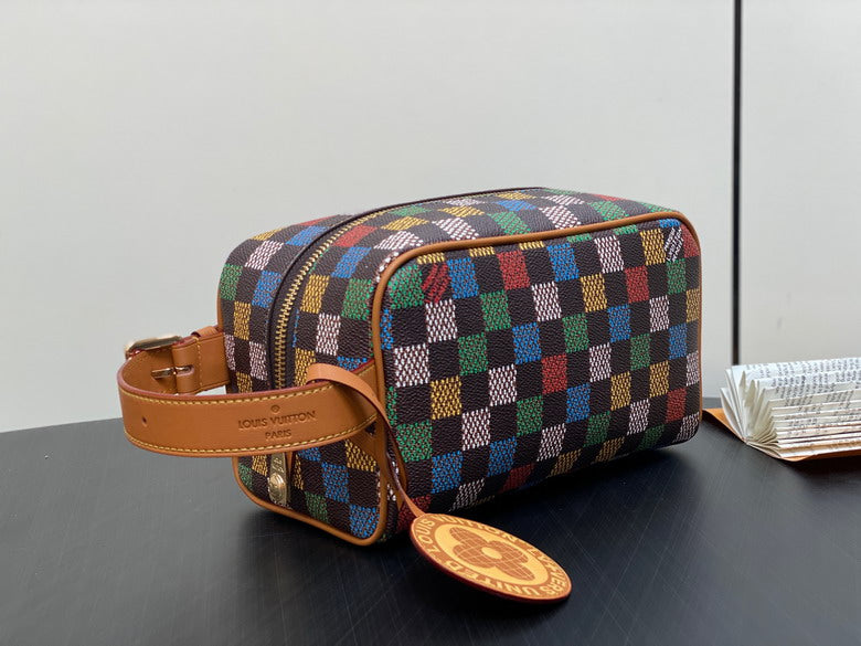 Inspired Handbags, AA+ Quality 100% Genuine Leather Classic Flap Medium Quilted Lambskin Black Gold, 18X 1 1X 5cm BL 4 Colour