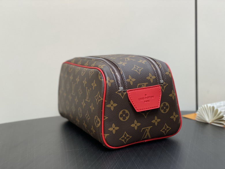 Inspired Handbags, AA+ Quality 100% Genuine Leather Classic Flap Medium Quilted Lambskin Black Gold, 18X 1 1X 5cm BL 4 Colour