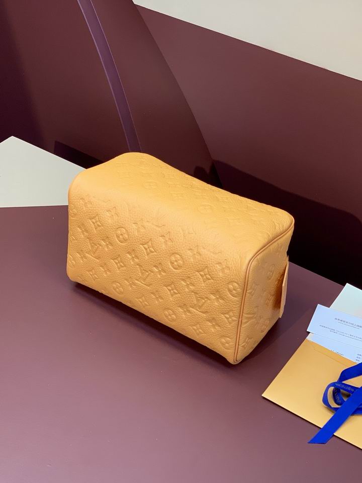 Inspired Handbags, AA+ Quality 100% Genuine Leather Classic Flap Medium Quilted Lambskin Black Gold, 18X 1 1X 5cm BL 4 Colour