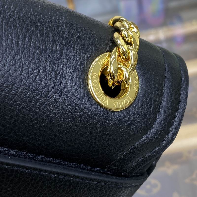 Inspired Handbags, AA+ Quality 100% Genuine Leather Classic Flap Medium Quilted Lambskin Black Gold, 18X 1 1X 5cm BL 4 Colour