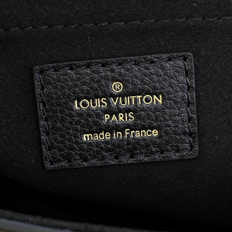 Inspired Handbags, AA+ Quality 100% Genuine Leather Classic Flap Medium Quilted Lambskin Black Gold, 18X 1 1X 5cm BL 4 Colour