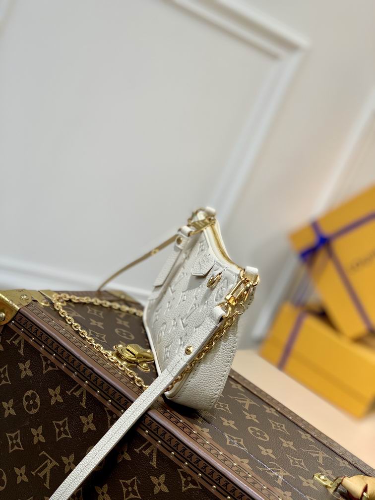 Inspired Handbags, AA+ Quality 100% Genuine Leather Classic Flap Medium Quilted Lambskin Black Gold, 18X 1 1X 5cm BL 4 Colour