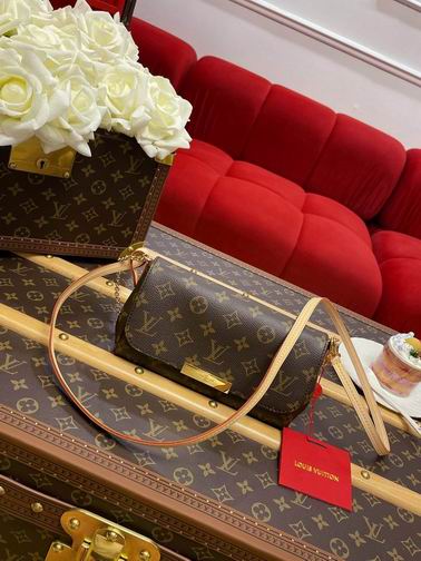Inspired Handbags, AA+ Quality 100% Genuine Leather Classic Flap Medium Quilted Lambskin Black Gold, 18X 1 1X 5cm BL 4 Colour