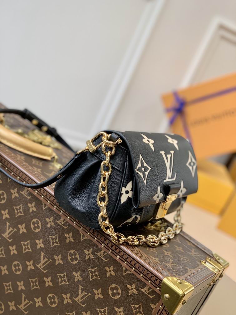Inspired Handbags, AA+ Quality 100% Genuine Leather Classic Flap Medium Quilted Lambskin Black Gold, 18X 1 1X 5cm BL 4 Colour