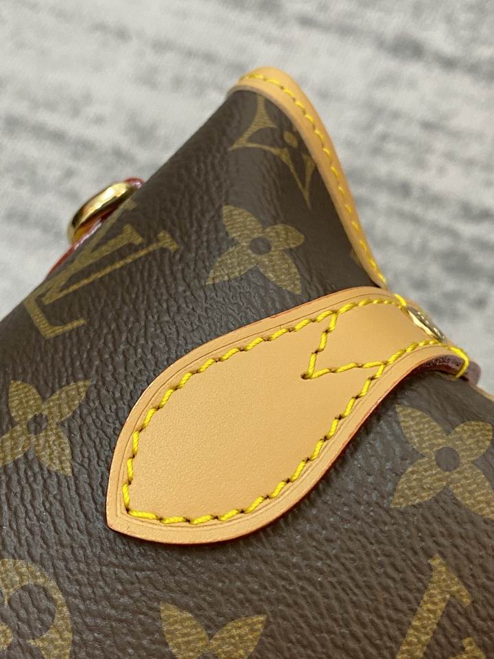 Inspired Handbags, AA+ Quality 100% Genuine Leather Classic Flap Medium Quilted Lambskin Black Gold, 18X 1 1X 5cm BL 4 Colour