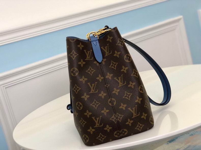 Louis Vuitton Inspired Handbags, AA+ Quality 100% Genuine Leather Classic Flap Medium Quilted Lambskin Black Gold, 18X 1 1X 5cm BL 4 Colour