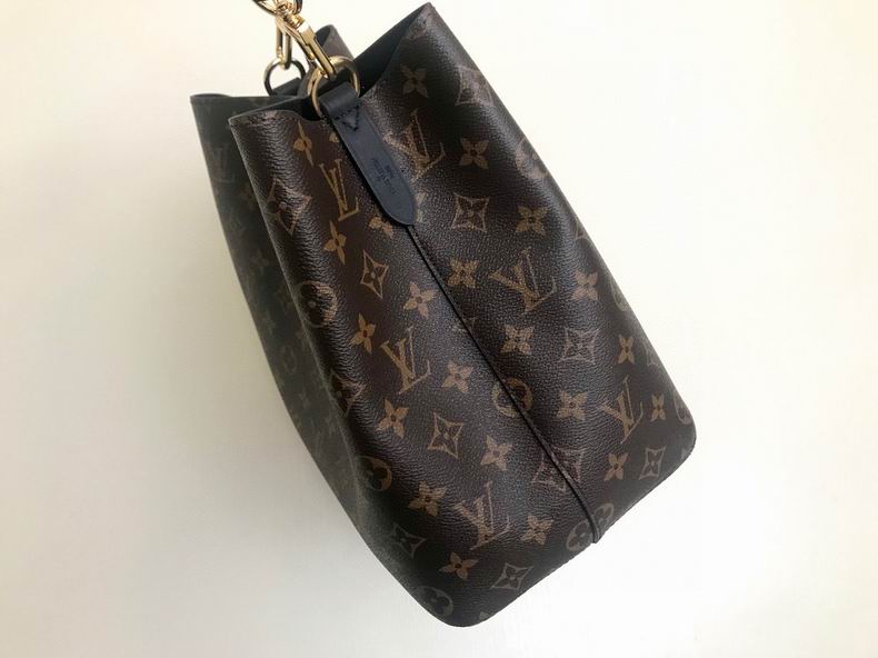 Louis Vuitton Inspired Handbags, AA+ Quality 100% Genuine Leather Classic Flap Medium Quilted Lambskin Black Gold, 18X 1 1X 5cm BL 4 Colour