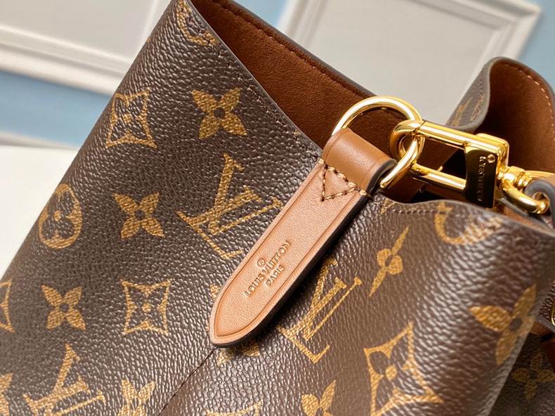 Louis Vuitton Inspired Handbags, AA+ Quality 100% Genuine Leather Classic Flap Medium Quilted Lambskin Black Gold, 18X 1 1X 5cm BL 4 Colour