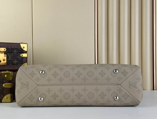 Louis Vuitton Handbags, AA+ Quality 100% Genuine Leather Classic Flap Medium Quilted Lambskin Black Gold, 18X 1 1X 5cm BL 4 Colour