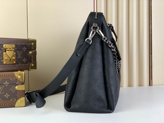 Louis Vuitton Handbags, AA+ Quality 100% Genuine Leather Classic Flap Medium Quilted Lambskin Black Gold, 18X 1 1X 5cm BL 4 Colour