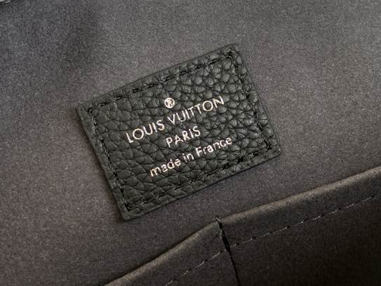 Louis Vuitton Handbags, AA+ Quality 100% Genuine Leather Classic Flap Medium Quilted Lambskin Black Gold, 18X 1 1X 5cm BL 4 Colour