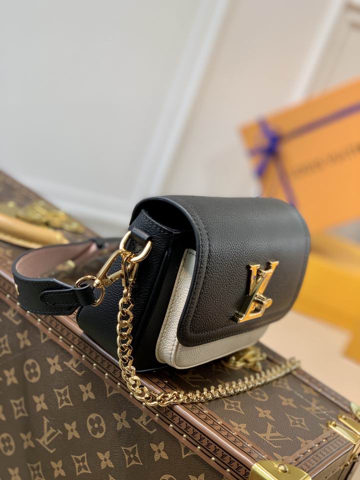 Louis Vuitton Handbags, AA+ Quality 100% Genuine Leather Classic Flap Medium Quilted Lambskin Black Gold, 18X 1 1X 5cm BL 4 Colour