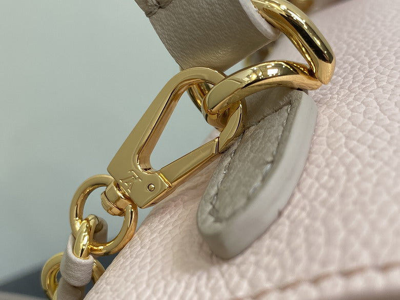 Inspired Handbags, AA+ Quality 100% Genuine Leather Classic Flap Medium Quilted Lambskin Black Gold, 18X 1 1X 5cm BL 4 Colour