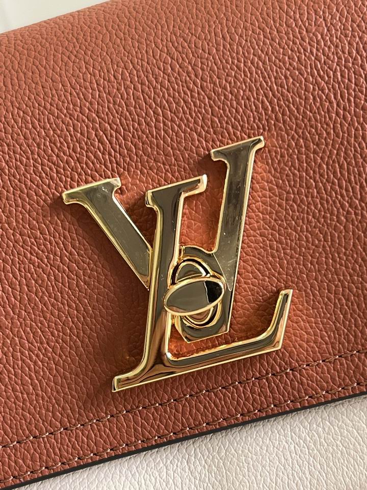 Louis Vuitton Handbags, AA+ Quality 100% Genuine Leather Classic Flap Medium Quilted Lambskin Black Gold, 18X 1 1X 5cm BL 4 Colour