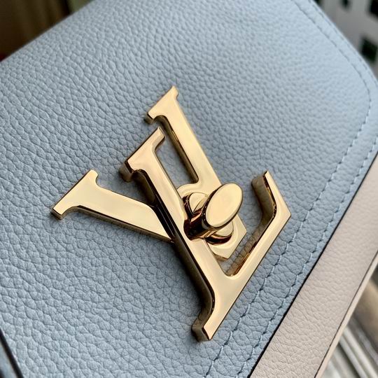 Louis Vuitton Handbags, AA+ Quality 100% Genuine Leather Classic Flap Medium Quilted Lambskin Black Gold, 18X 1 1X 5cm BL 4 Colour