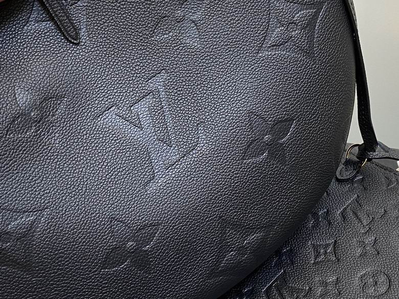 Inspired Handbags, AA+ Quality 100% Genuine Leather Classic Flap Medium Quilted Lambskin Black Gold, 18X 1 1X 5cm BL 4 Colour