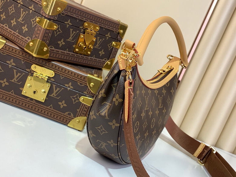 Inspired Handbags, AA+ Quality 100% Genuine Leather Classic Flap Medium Quilted Lambskin Black Gold, 18X 1 1X 5cm BL 4 Colour
